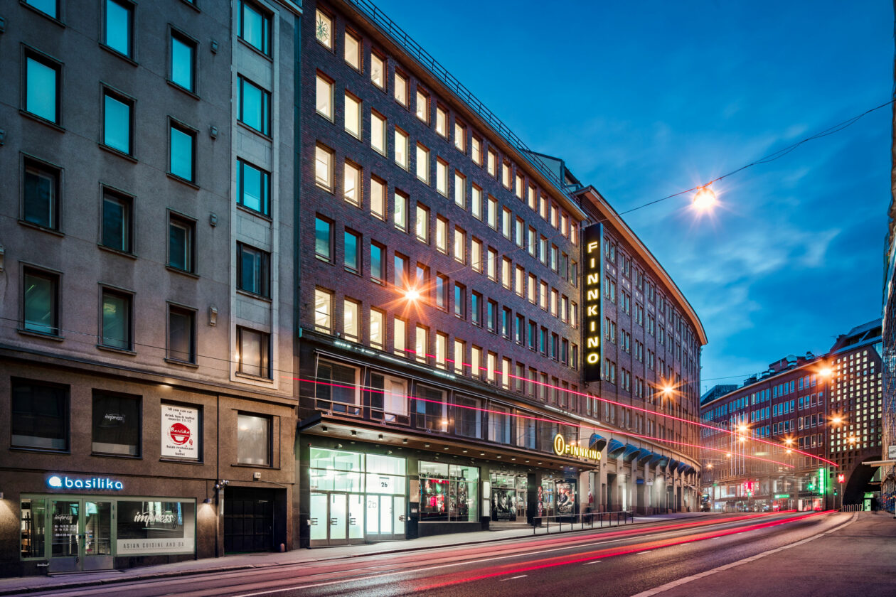 Kaisaniemenkatu 2b, Helsinki, Kluuvi