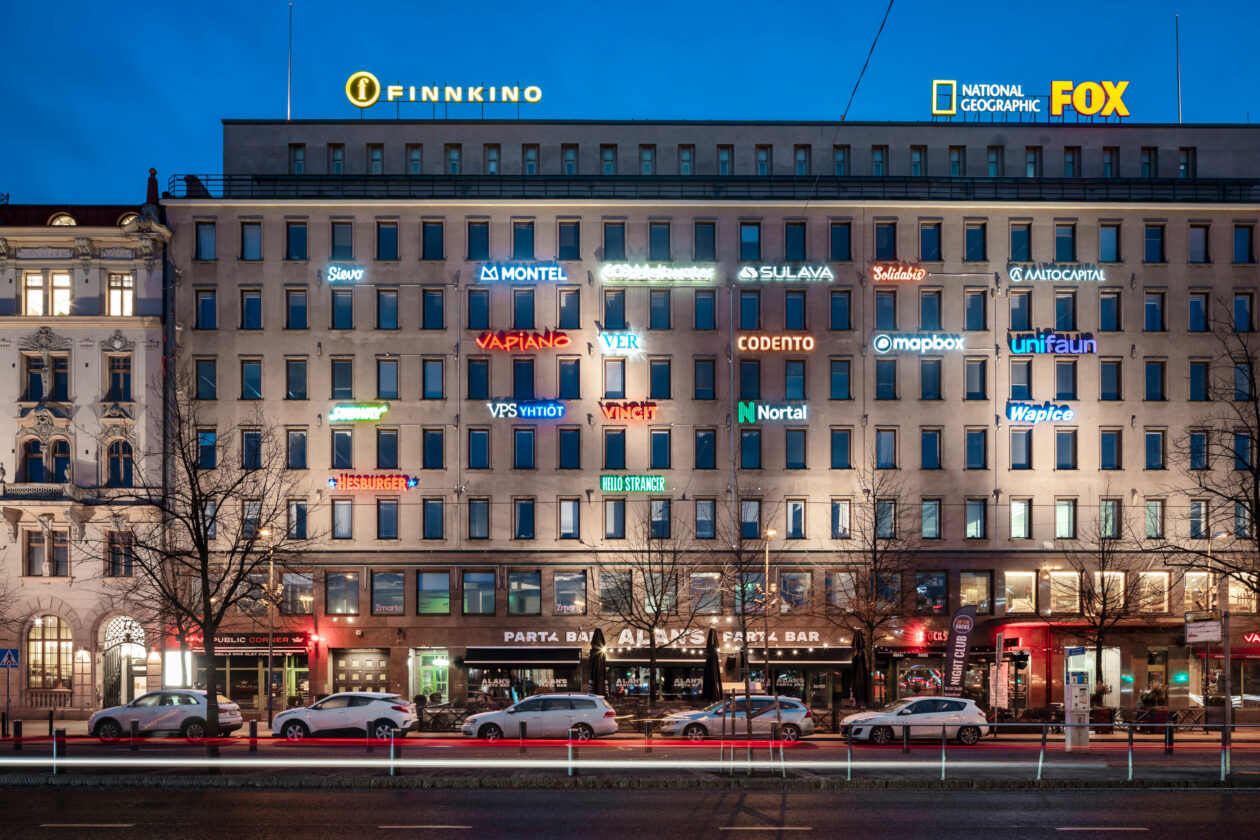 Mikonkatu 15, Helsinki, Kluuvi