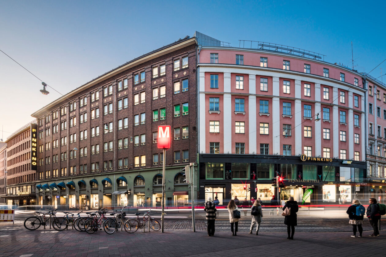Kaisaniemenkatu 4, Helsinki, Kluuvi